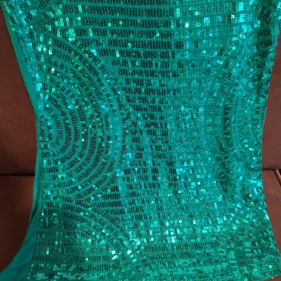 Charlotte Russe Teal Sequin Party Tank - Picture 3 of 6